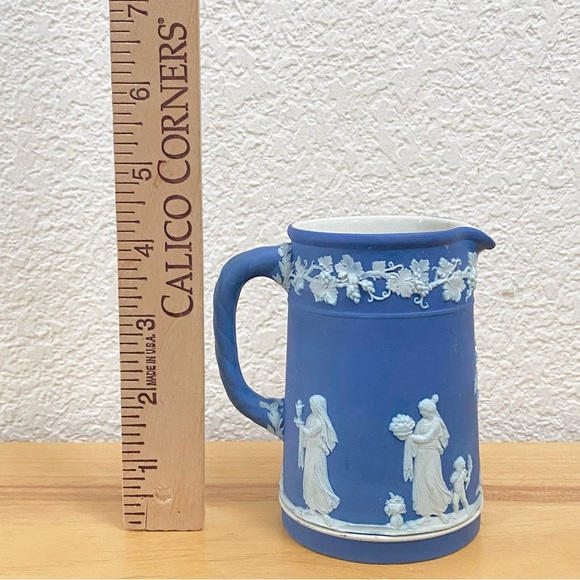 Vintage WEDGWOOD Blue Jasperware Etruscan Scene 4.5” Creamer Milk Jug - Picture 8 of 16